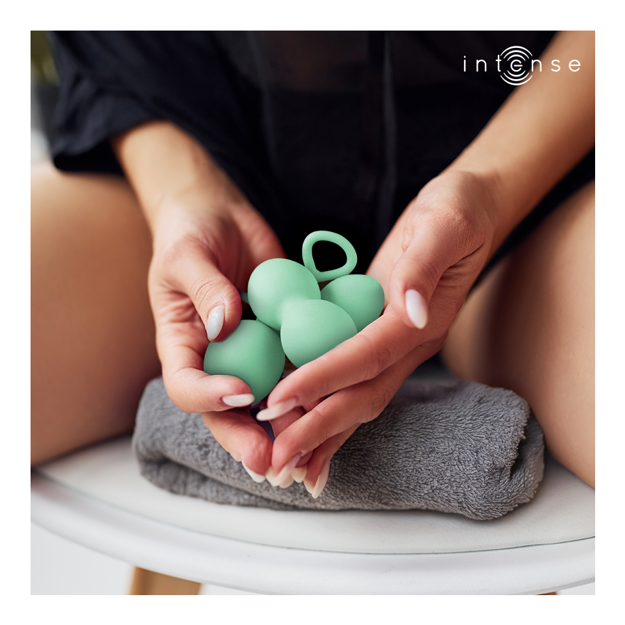 Charli Kegel Ball KIT Light Jade Green